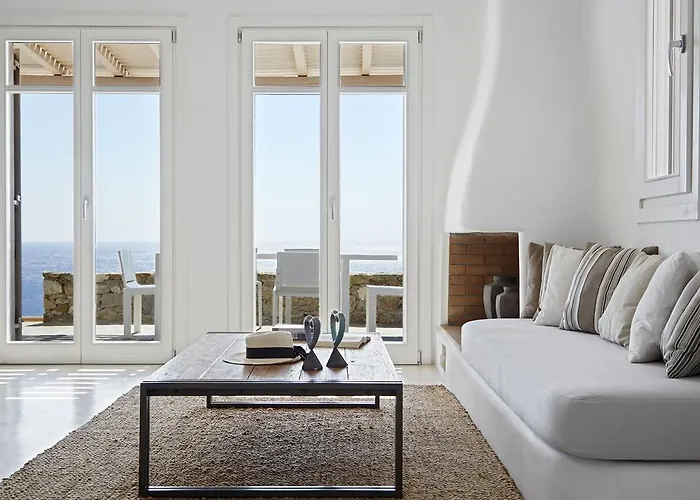 Вилла Elia White