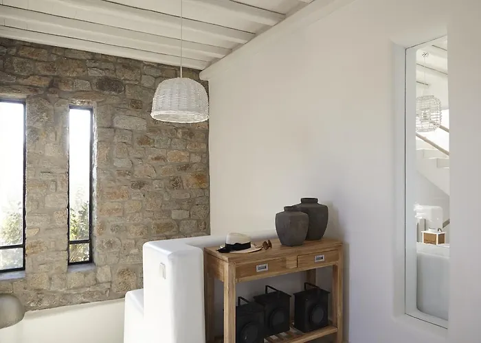 Вилла Elia White